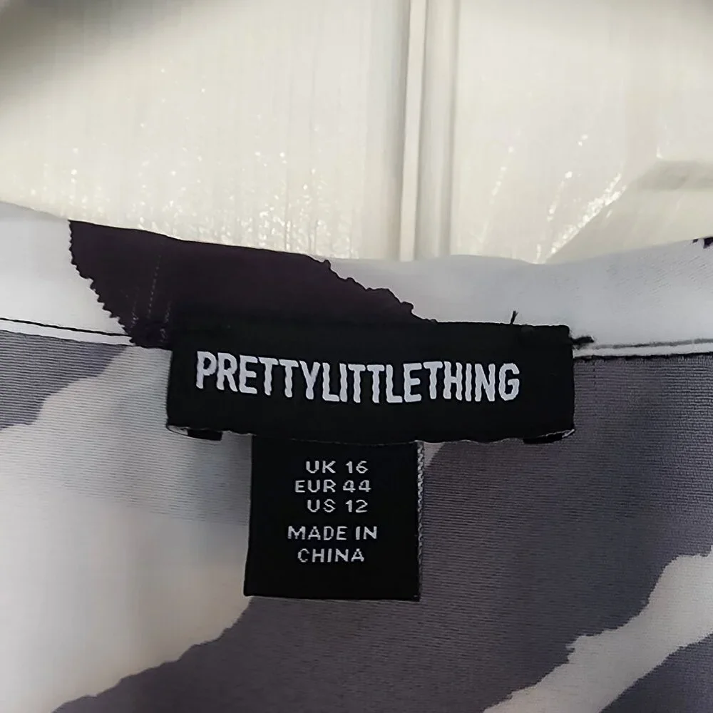PrettyLittleThing Monochrome Zebra Print Blouse | Size 12 - Picture 3 of 5